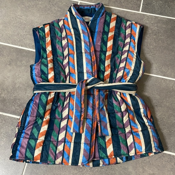 Xirena Cassandra Puffer Vest Rhapsody size Extra Small - Picture 9 of 12